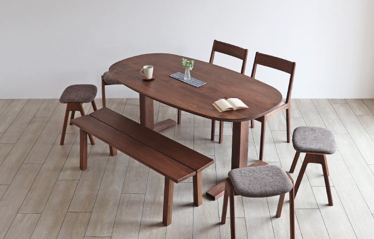 ウォールナット 楕円形天板・二本脚ダイニングテーブル［OVAL-TABLE］：木の家具専門店［木蔵］